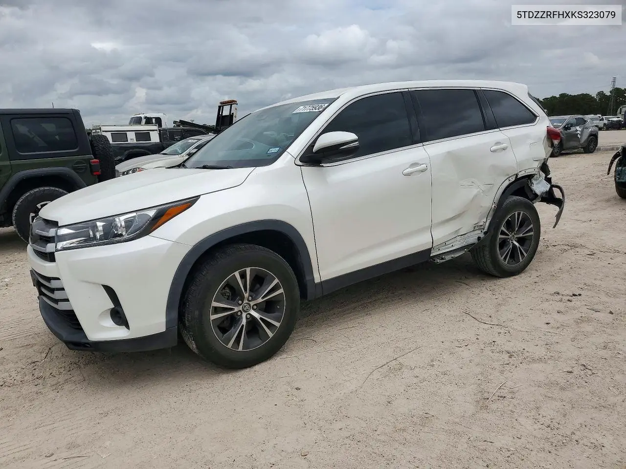 TOYOTA HIGHLANDER 2019, VIN 5TDZZRFHXKS323079