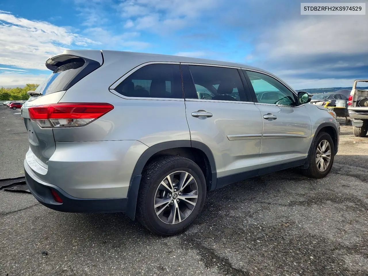 2019 TOYOTA HIGHLANDER VIN 5TDBZRFH2KS974529 — фото 3