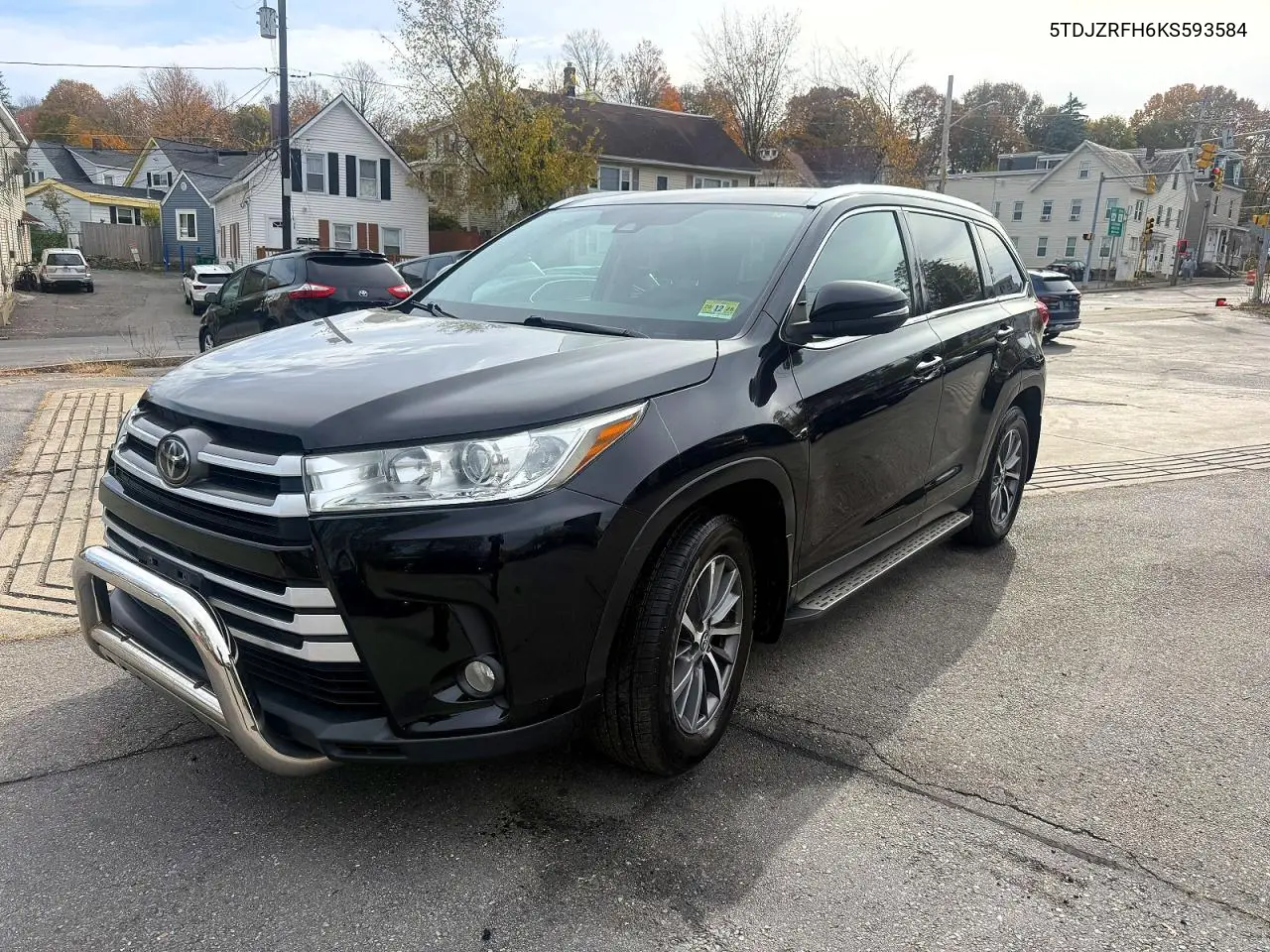 TOYOTA HIGHLANDER 2019, VIN 5TDJZRFH6KS593584