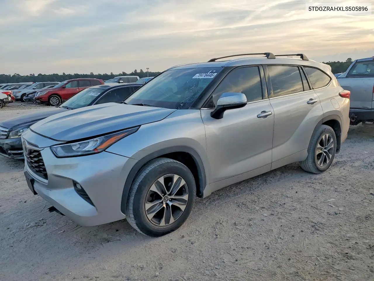 TOYOTA HIGHLANDER 2020, VIN 5TDGZRAHXLS505896