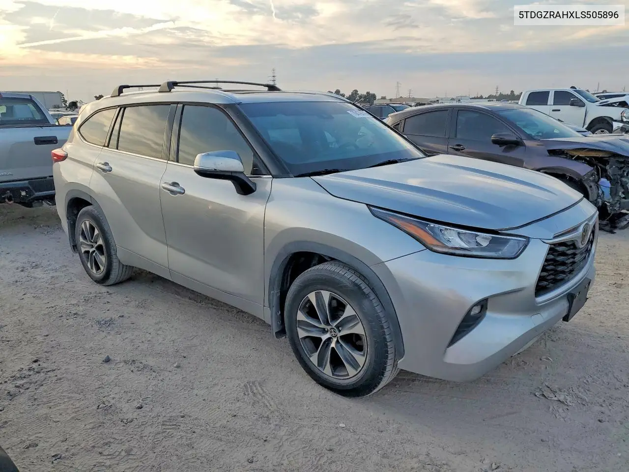 2020 TOYOTA HIGHLANDER VIN 5TDGZRAHXLS505896 — фото 4