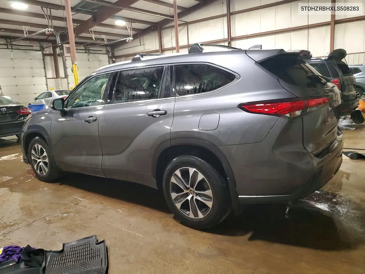 2020 TOYOTA HIGHLANDER VIN 5TDHZRBHXLS508283 — фото 2