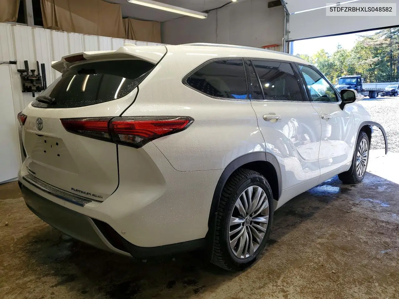 2020 TOYOTA HIGHLANDER VIN 5TDFZRBHXLS048582 — фото 3