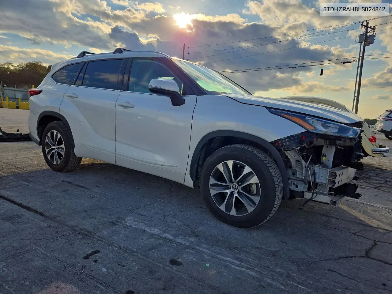 2020 TOYOTA HIGHLANDER VIN 5TDHZRAH8LS024842 — фото 4