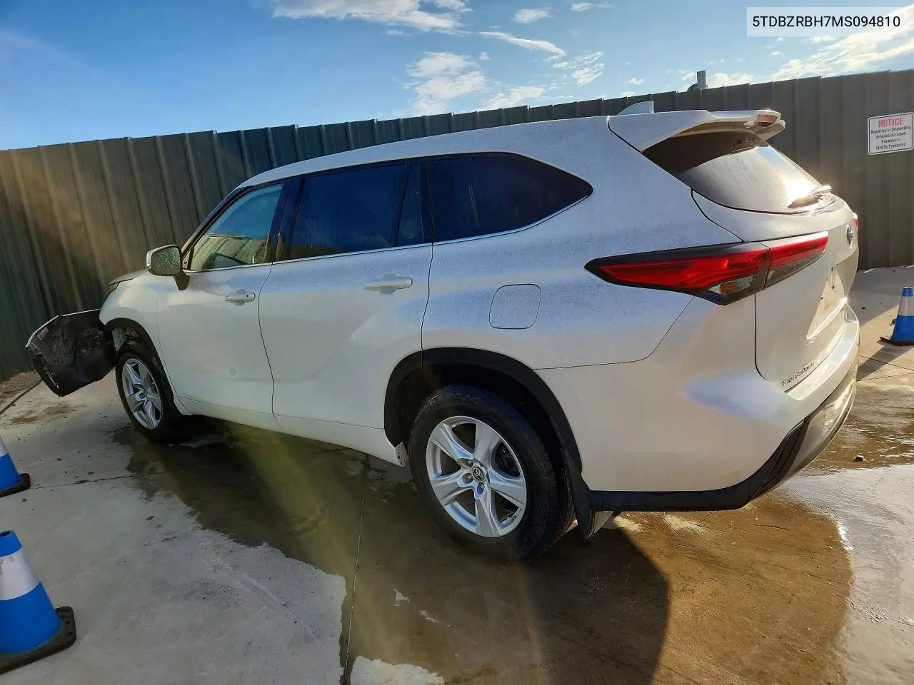 2021 TOYOTA HIGHLANDER VIN 5TDBZRBH7MS094810 — фото 2