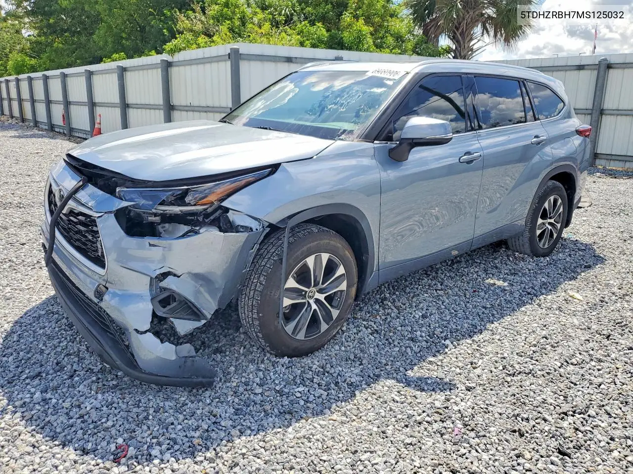 TOYOTA HIGHLANDER 2021, VIN 5TDHZRBH7MS125032