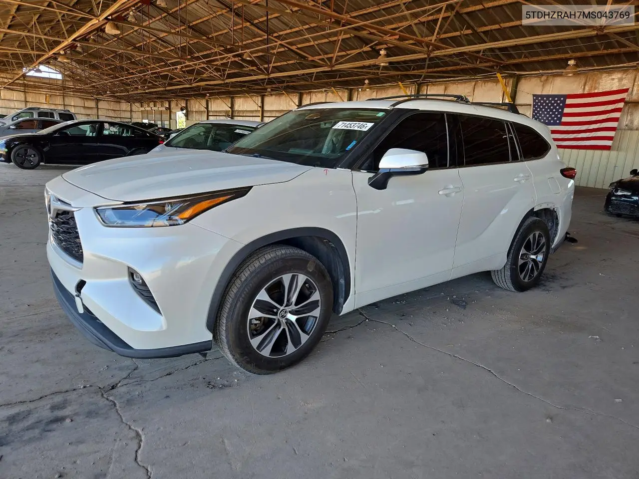 TOYOTA HIGHLANDER 2021, VIN 5TDHZRAH7MS043769