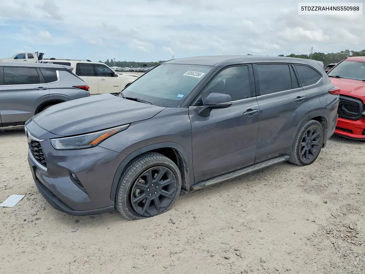 TOYOTA HIGHLANDER 2022, VIN 5TDZZRAH4NS550988