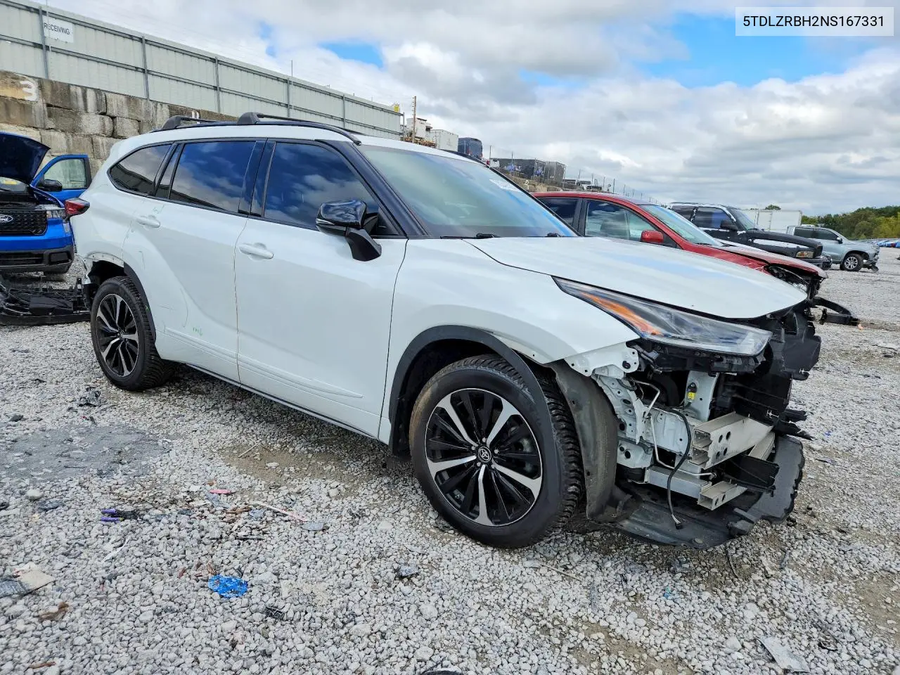 2022 TOYOTA HIGHLANDER VIN 5TDLZRBH2NS167331 — фото 4