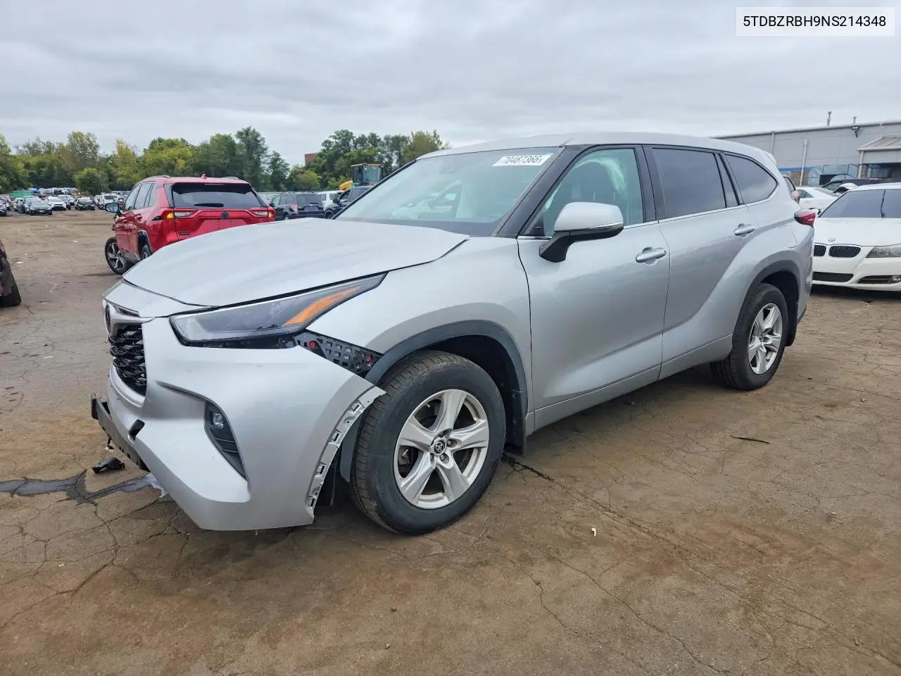 TOYOTA HIGHLANDER 2022, VIN 5TDBZRBH9NS214348