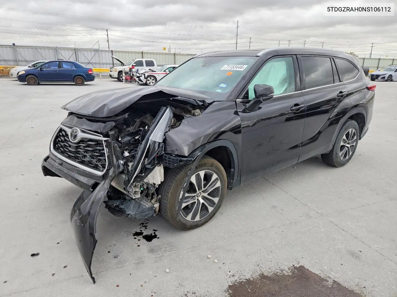 TOYOTA HIGHLANDER 2022, VIN 5TDGZRAH0NS106112