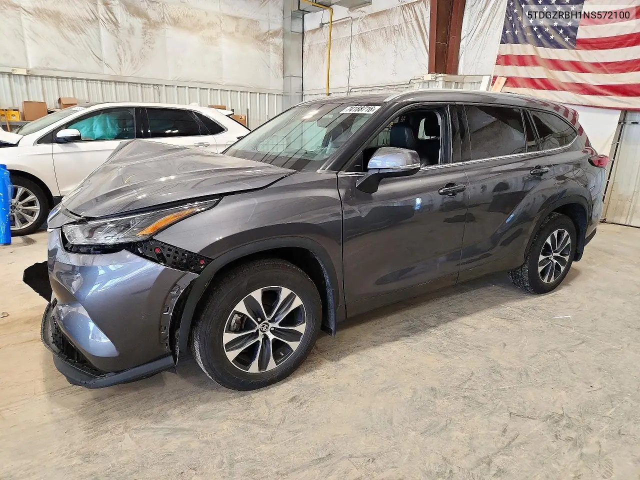 TOYOTA HIGHLANDER 2022, VIN 5TDGZRBH1NS572100