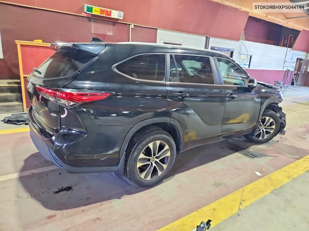 2023 TOYOTA HIGHLANDER VIN 5TDKDRBHXPS044194 — фото 3