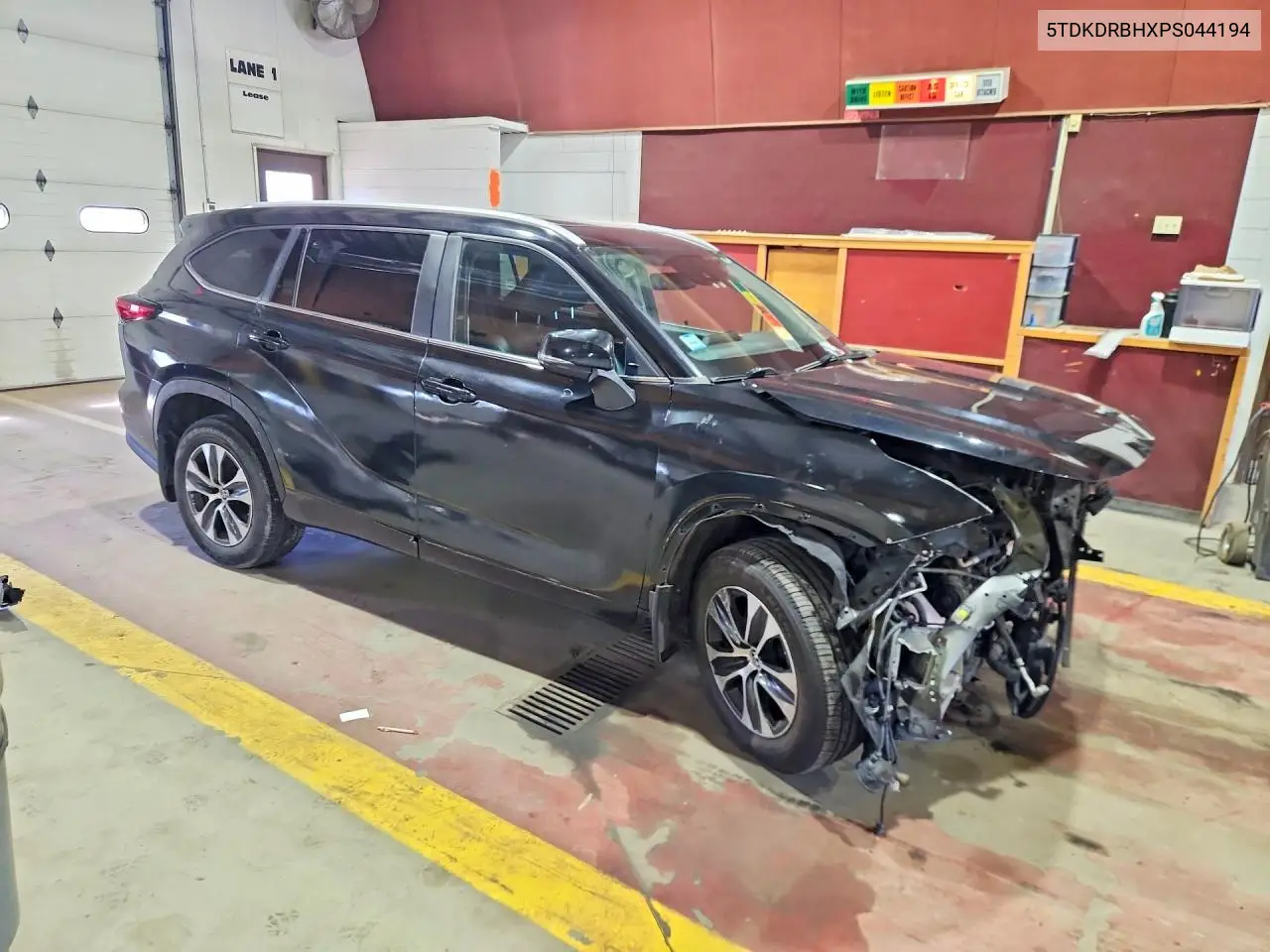 2023 TOYOTA HIGHLANDER VIN 5TDKDRBHXPS044194 — фото 4
