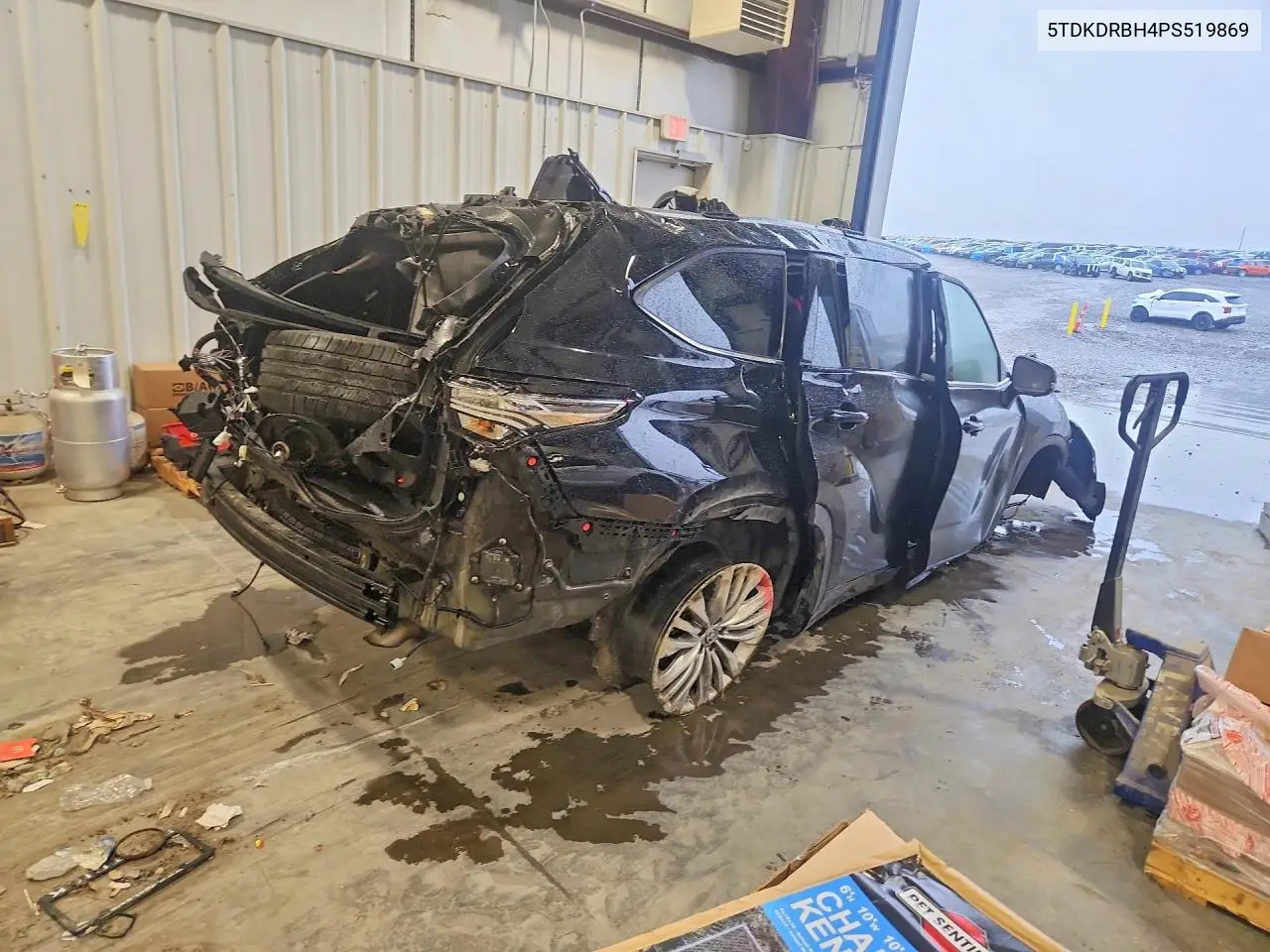 2023 TOYOTA HIGHLANDER VIN 5TDKDRBH4PS519869 — фото 3