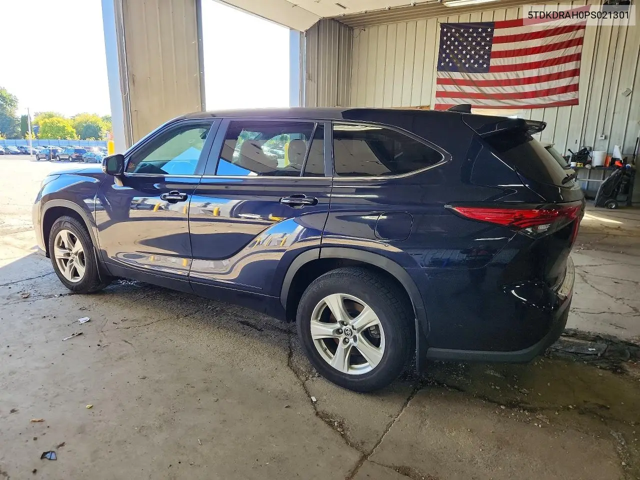 2023 TOYOTA HIGHLANDER VIN 5TDKDRAH0PS021301 — фото 2