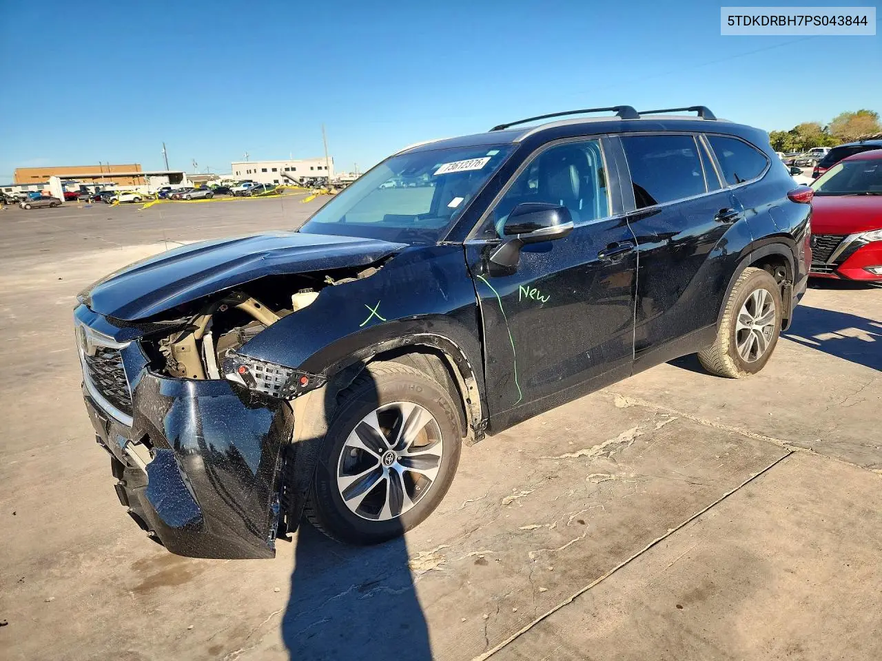 TOYOTA HIGHLANDER 2023, VIN 5TDKDRBH7PS043844
