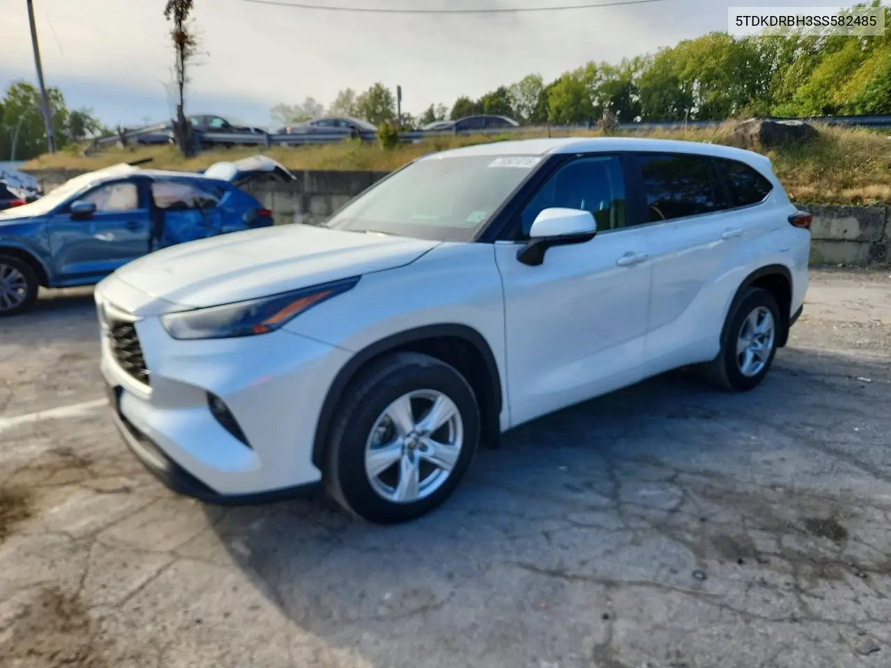 TOYOTA HIGHLANDER 2025, VIN 5TDKDRBH3SS582485