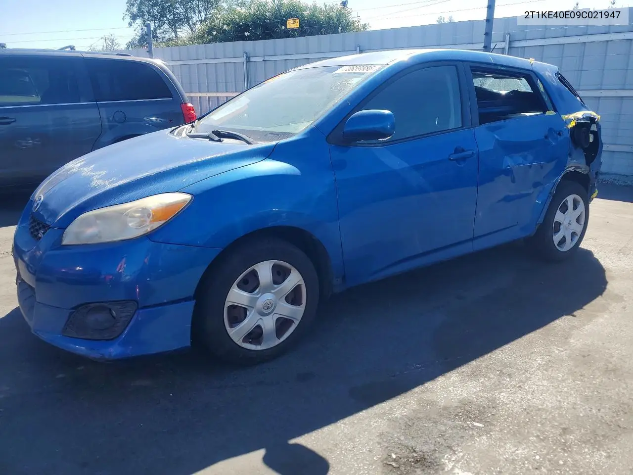 TOYOTA MATRIX 2009, VIN 2T1KE40E09C021947