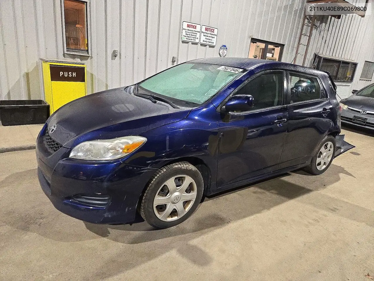 TOYOTA MATRIX 2009, VIN 2T1KU40E89C069800