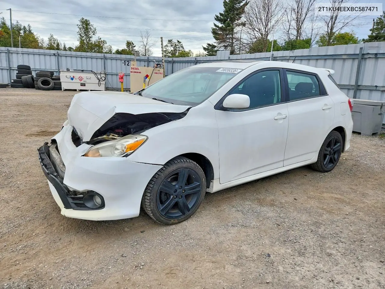 TOYOTA MATRIX 2011, VIN 2T1KU4EEXBC587471