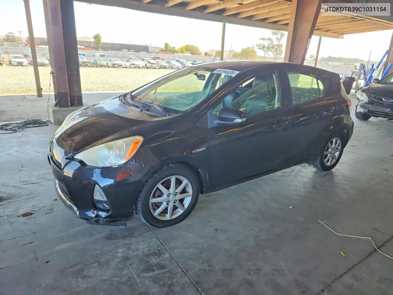 TOYOTA PRIUS C 2012, VIN JTDKDTB39C1031154