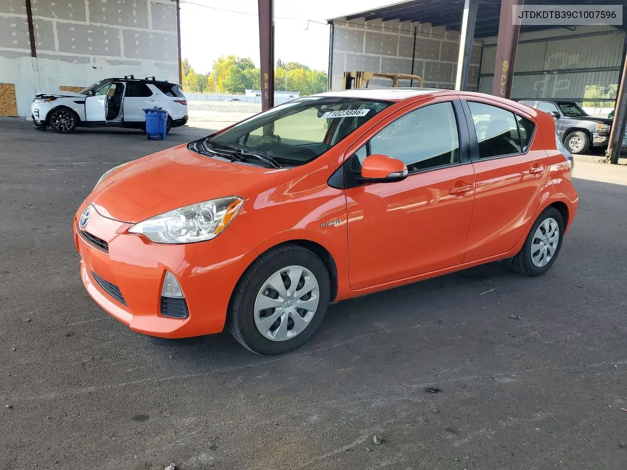 TOYOTA PRIUS C 2012, VIN JTDKDTB39C1007596