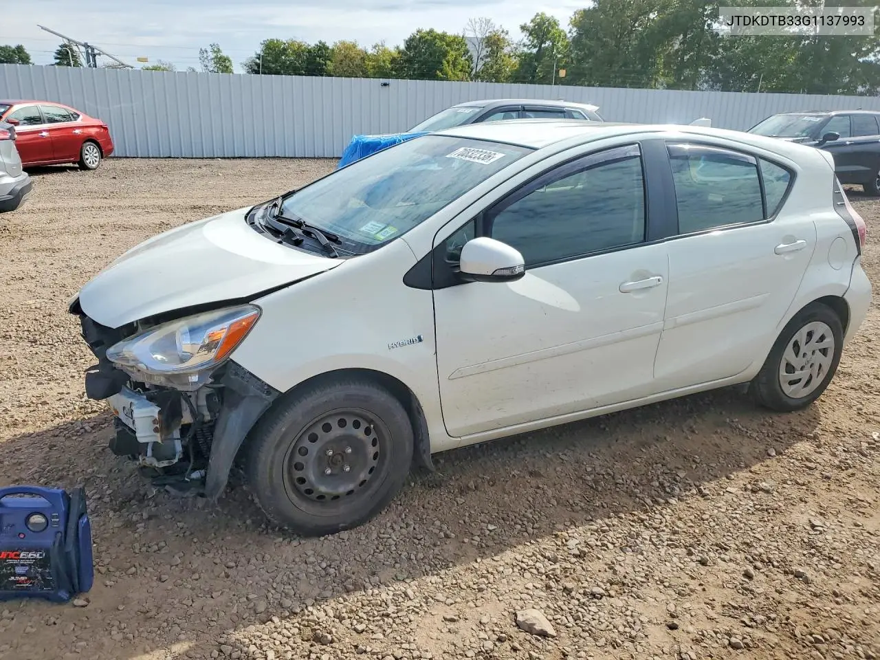 TOYOTA PRIUS C 2016, VIN JTDKDTB33G1137993