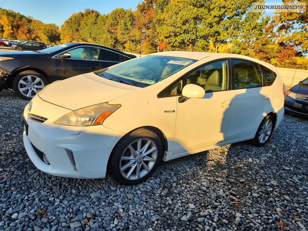 TOYOTA PRIUS V (+) 2013, VIN JTDZN3EU5D3252319