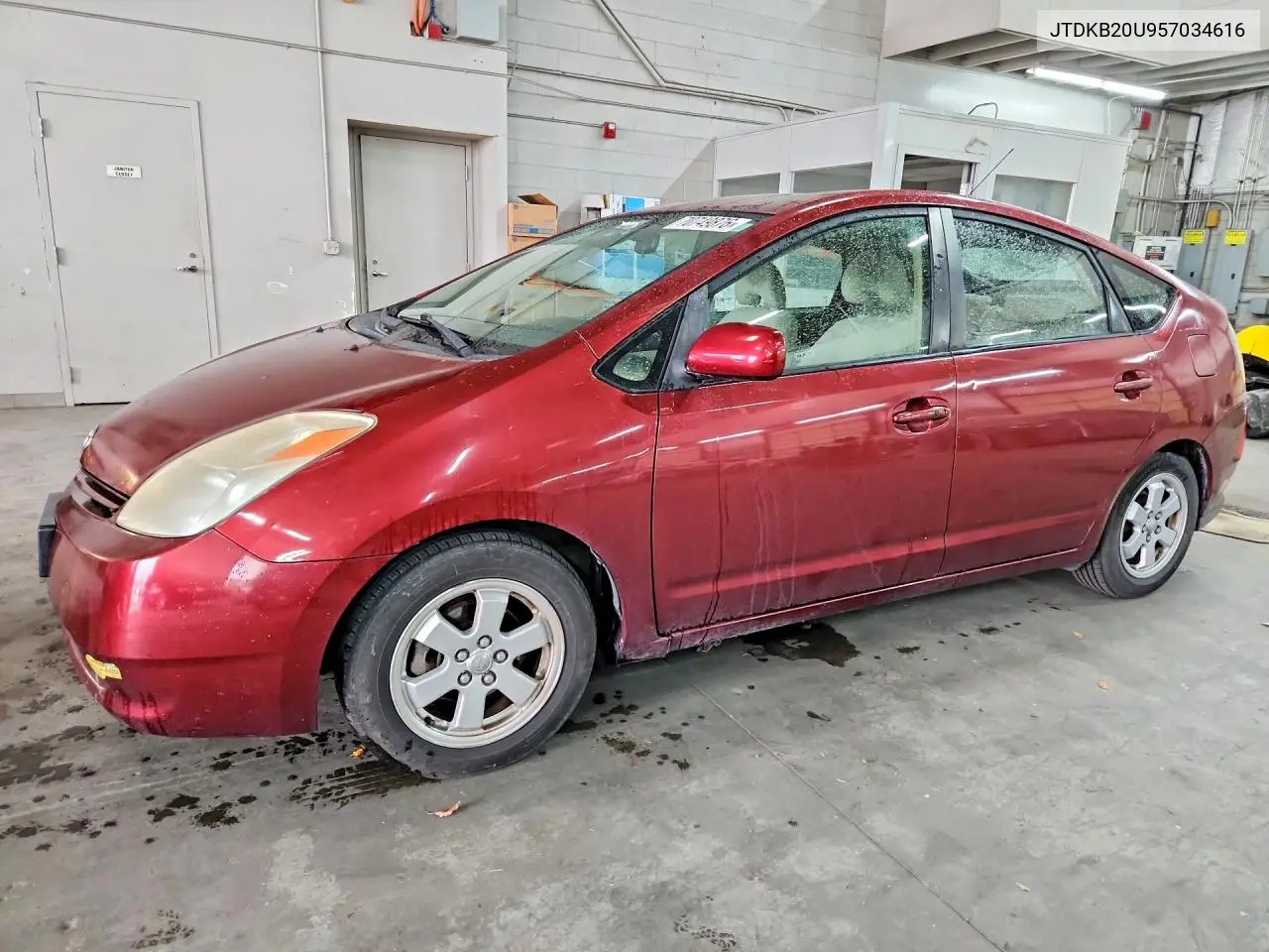 TOYOTA PRIUS 2005, VIN JTDKB20U957034616