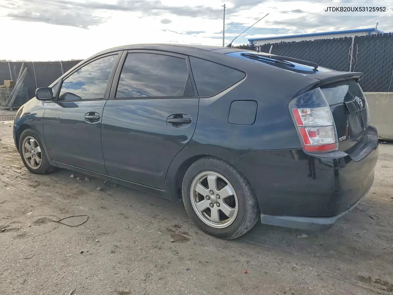 2005 TOYOTA PRIUS VIN JTDKB20UX53125952 — фото 2