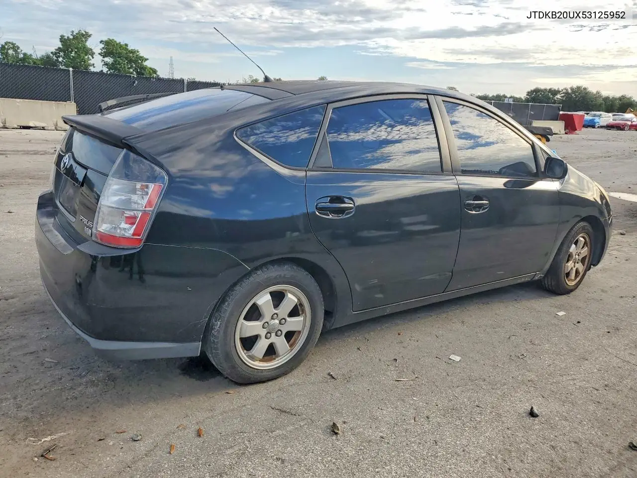 2005 TOYOTA PRIUS VIN JTDKB20UX53125952 — фото 3