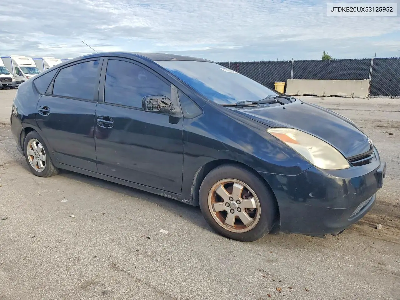 2005 TOYOTA PRIUS VIN JTDKB20UX53125952 — фото 4