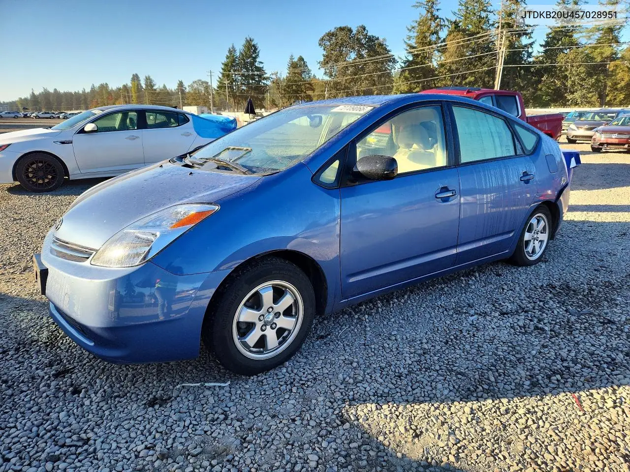 TOYOTA PRIUS 2005, VIN JTDKB20U457028951