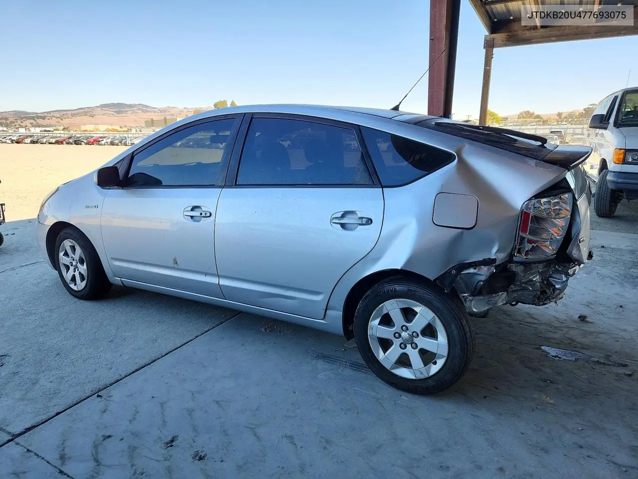 2007 TOYOTA PRIUS VIN JTDKB20U477693075 — фото 2