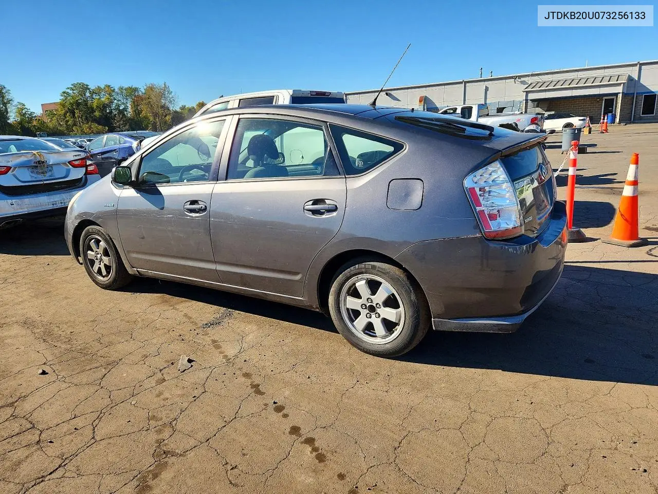 2007 TOYOTA PRIUS VIN JTDKB20U073256133 — фото 2