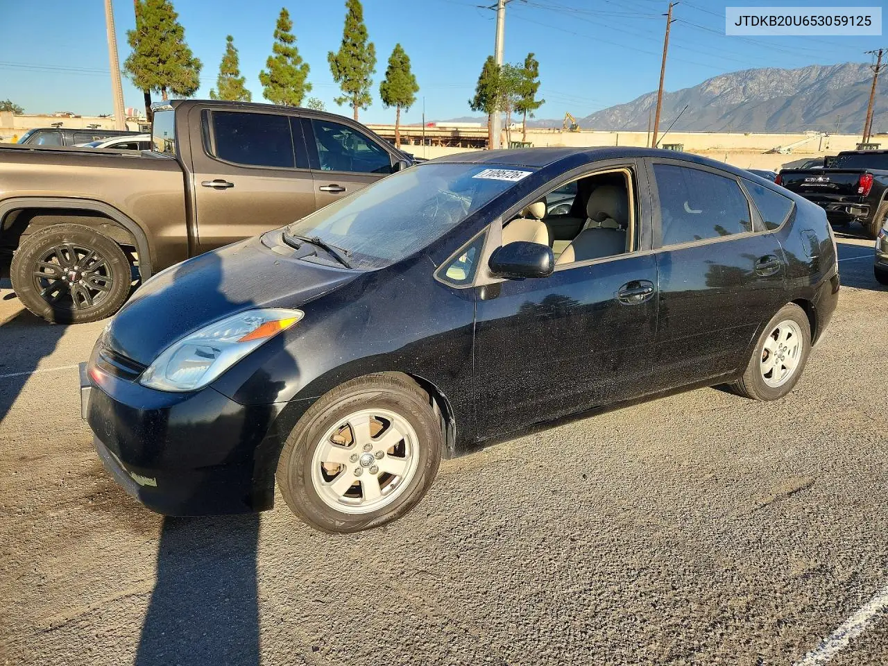 TOYOTA PRIUS 2010, VIN JTDKB20U653059125