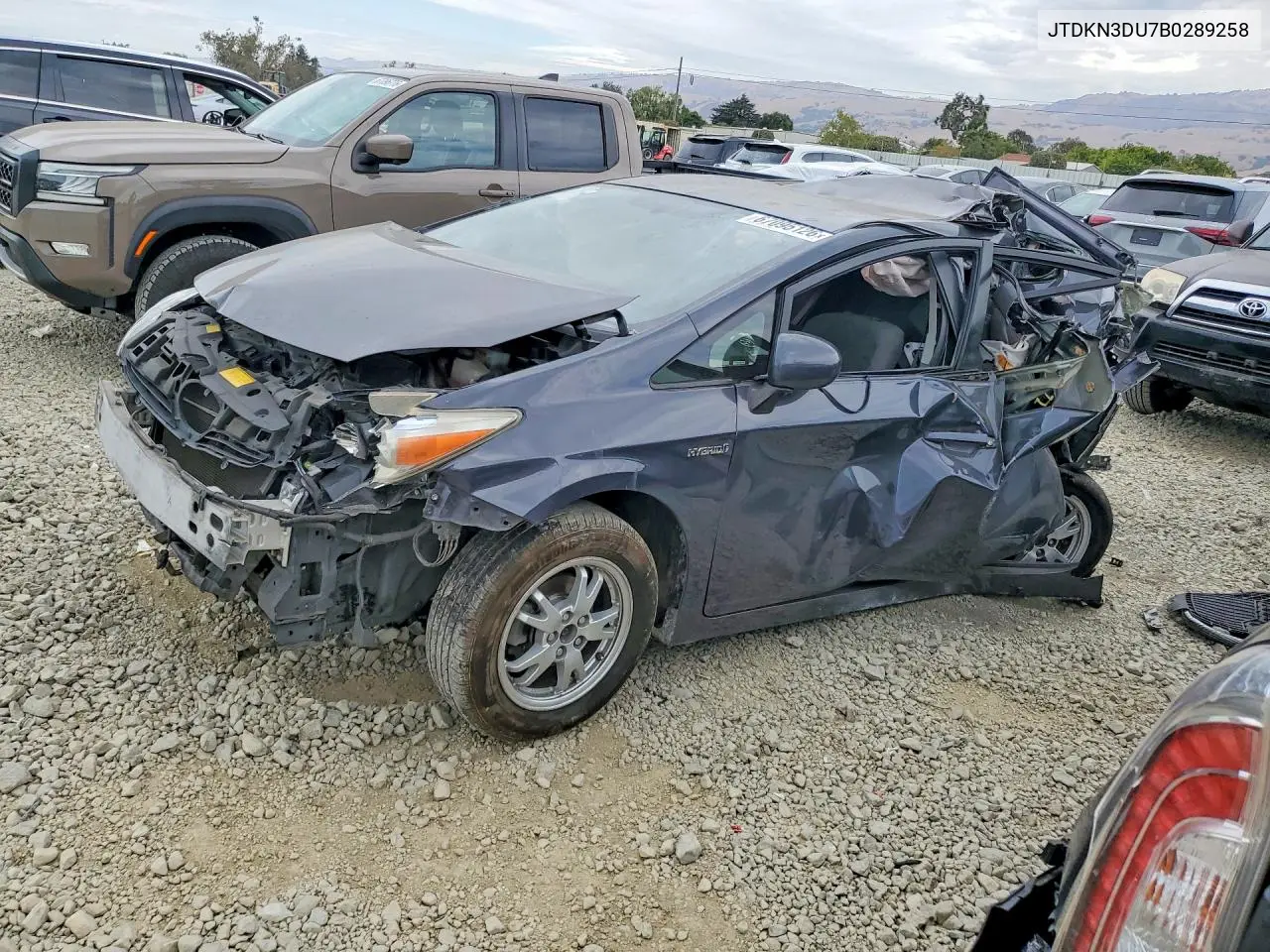 TOYOTA PRIUS 2011, VIN JTDKN3DU7B0289258