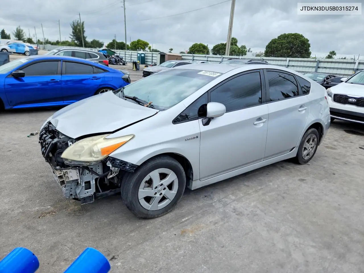 TOYOTA PRIUS 2011, VIN JTDKN3DU5B0315274