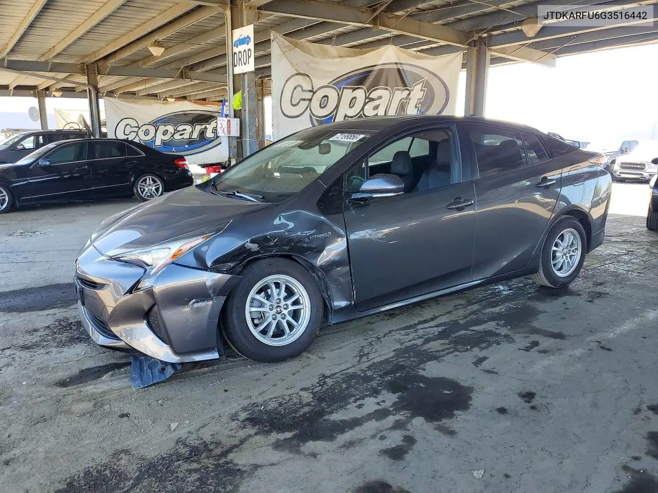 TOYOTA PRIUS 2016, VIN JTDKARFU6G3516442
