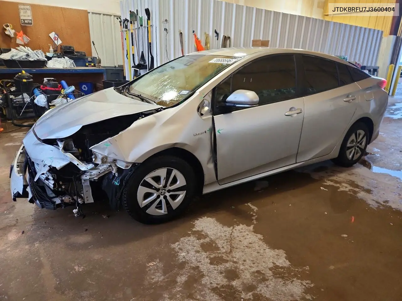 TOYOTA PRIUS 2018, VIN JTDKBRFU7J3600404