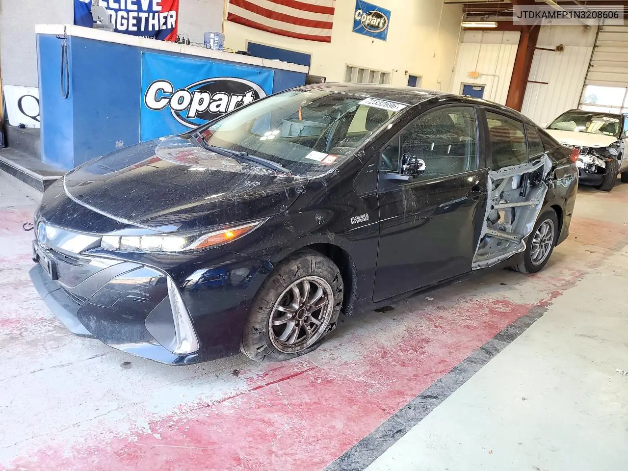 TOYOTA PRIUS 2022, VIN JTDKAMFP1N3208606