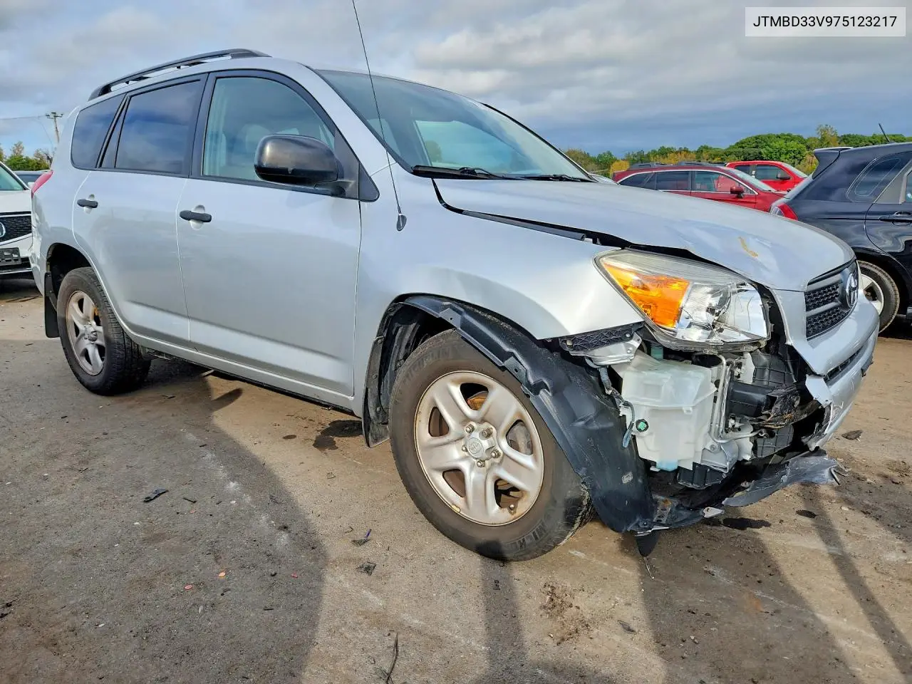2007 TOYOTA RAV 4 VIN JTMBD33V975123217 — фото 4