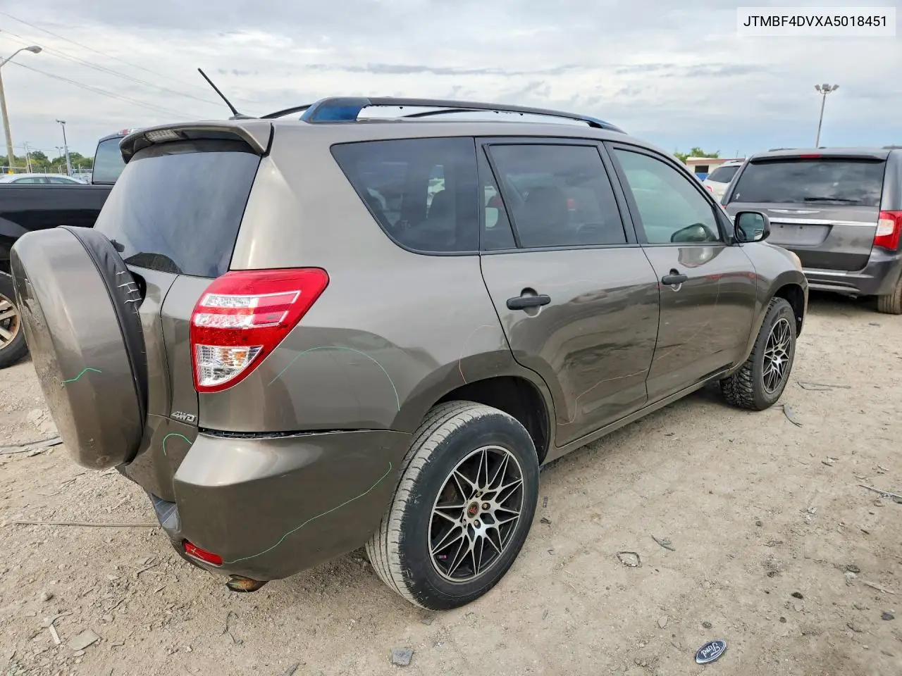 2010 TOYOTA RAV 4 VIN JTMBF4DVXA5018451 — фото 3