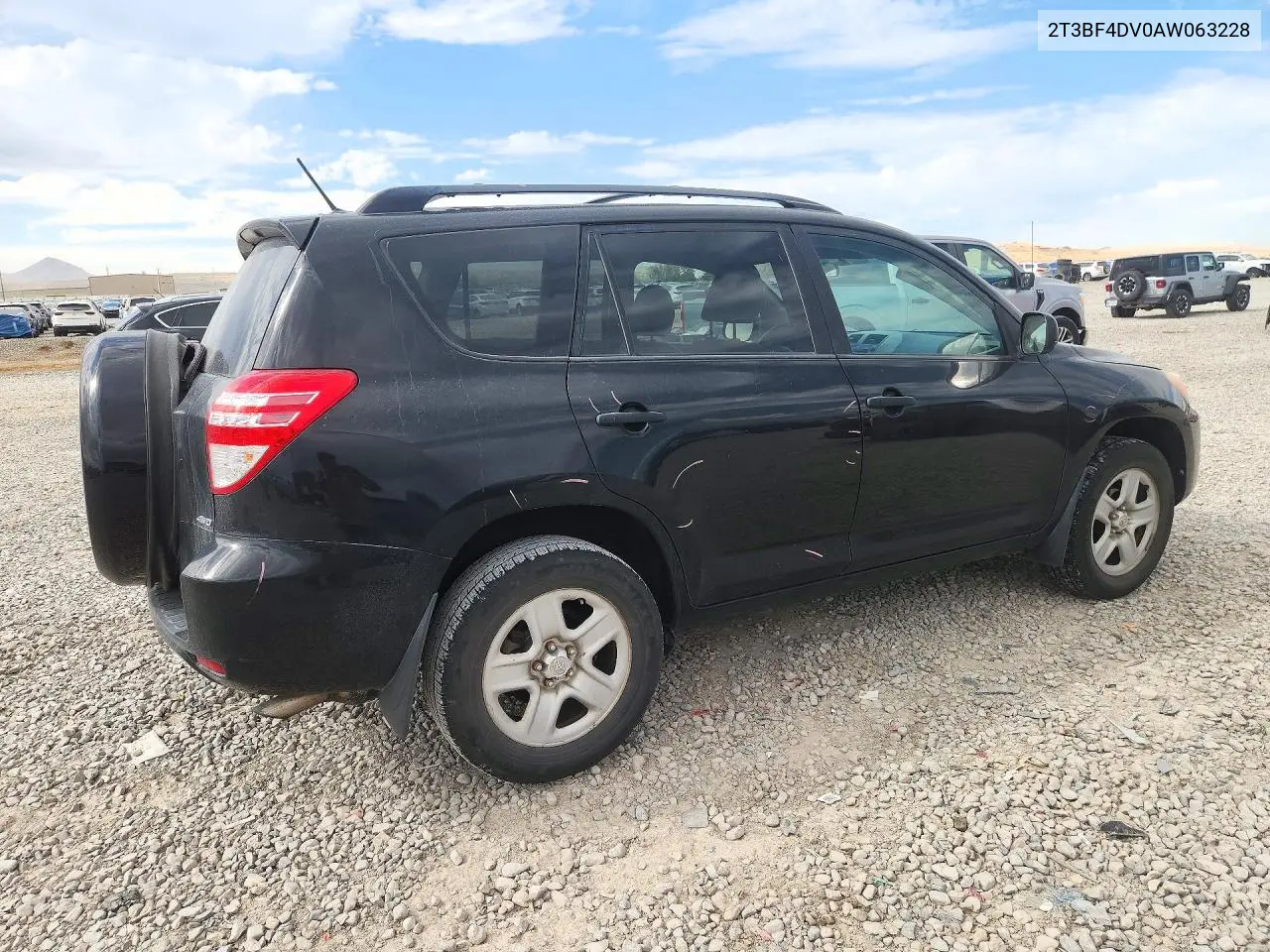 2010 TOYOTA RAV 4 VIN 2T3BF4DV0AW063228 — фото 3