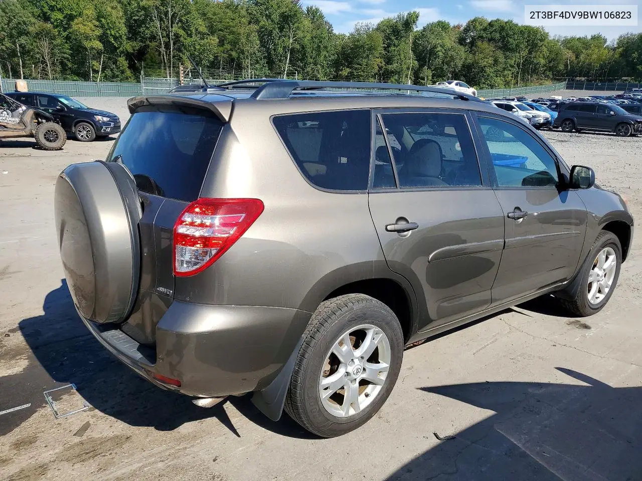 2011 TOYOTA RAV 4 VIN 2T3BF4DV9BW106823 — фото 3