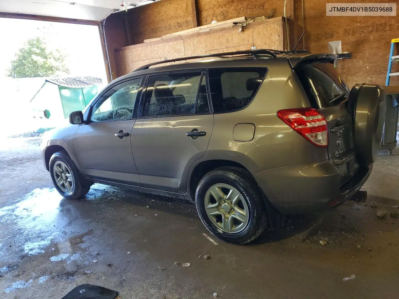 2011 TOYOTA RAV 4 VIN JTMBF4DV1B5039688 — фото 2