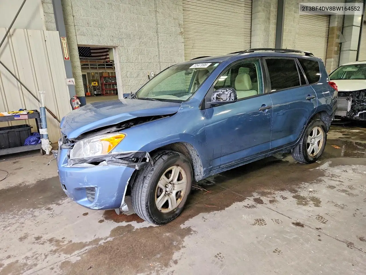 TOYOTA RAV 4 2011, VIN 2T3BF4DV8BW164552