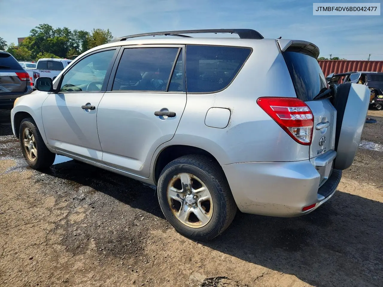 2011 TOYOTA RAV 4 VIN JTMBF4DV6BD042477 — фото 2