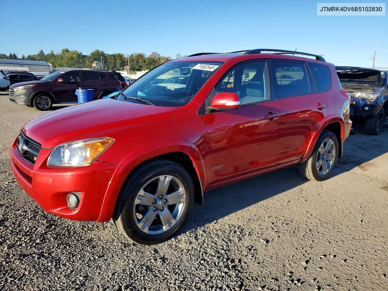 TOYOTA RAV 4 2011, VIN JTMRK4DV6B5102830